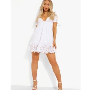 NWT Broiderie Anglaise Midi Dress
